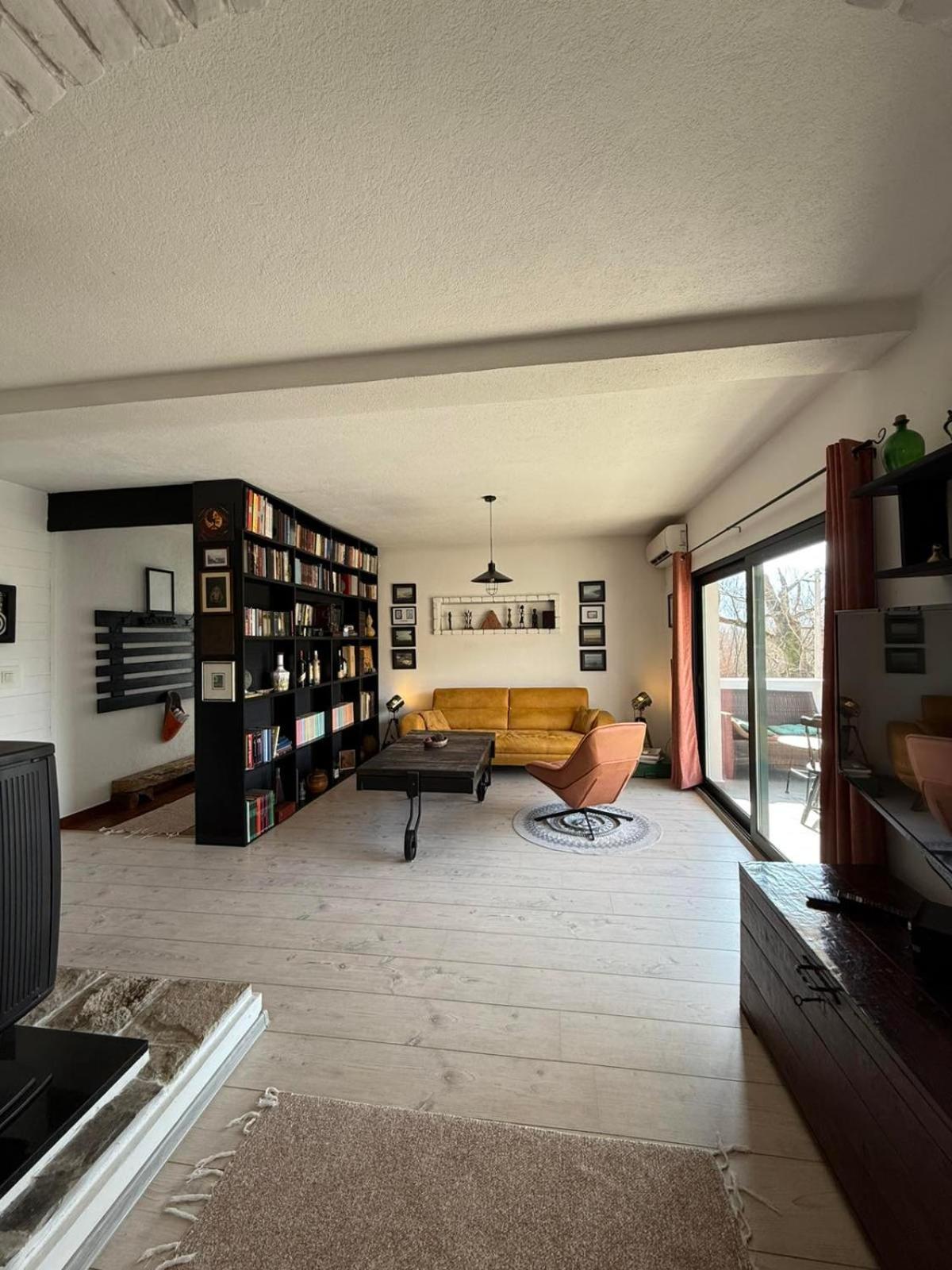 Lux Apartment Sunset 비르파자르 외부 사진